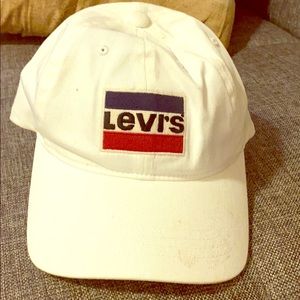 Levi white hat